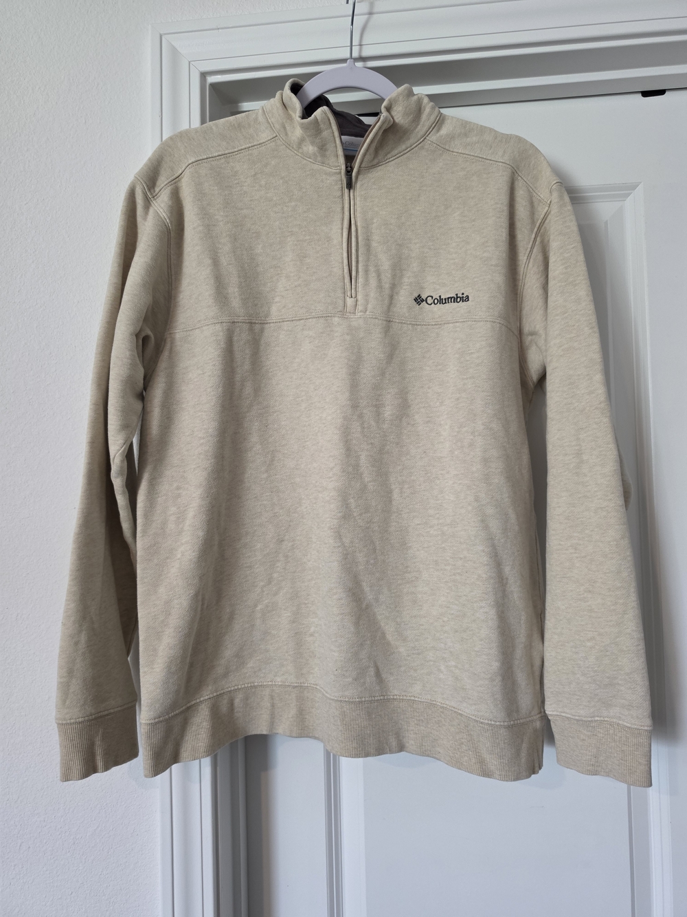 Columbia Men’s Light Beige Half-Zip Pullover Sweatshirt